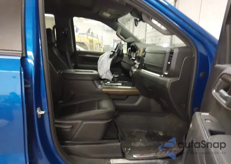 2022 Chevrolet Silverado 1500 4Wd Short Bed Rst z USA, uszkodzony, nr VIN 1GCUDEED3NZ550441